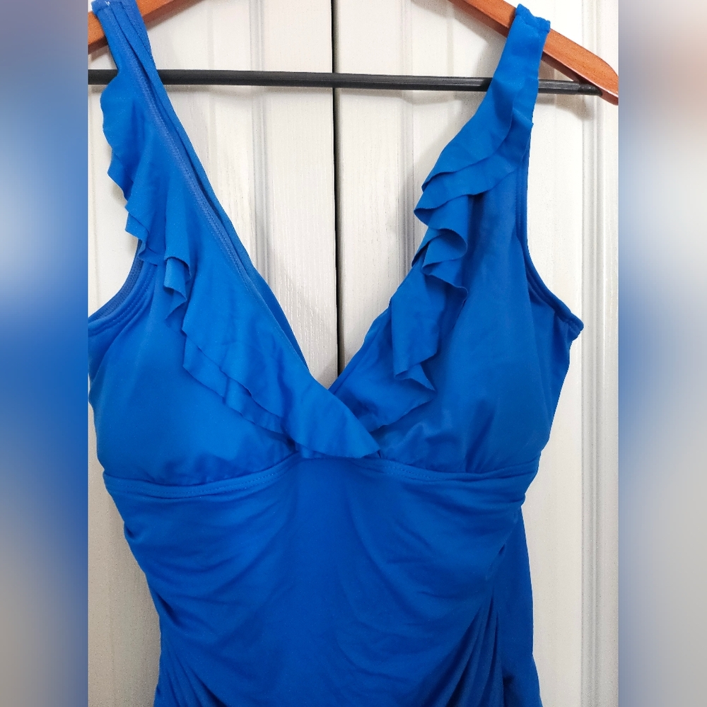 Lauren Ralph Lauren Blue Ruched One-Piece Swimsuit Ruffle Tummy Control Sz 16. - Picture 5 of 10